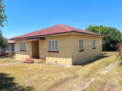 4 Thurso Street, North Booval