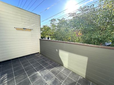 200 Como Parade East, Parkdale