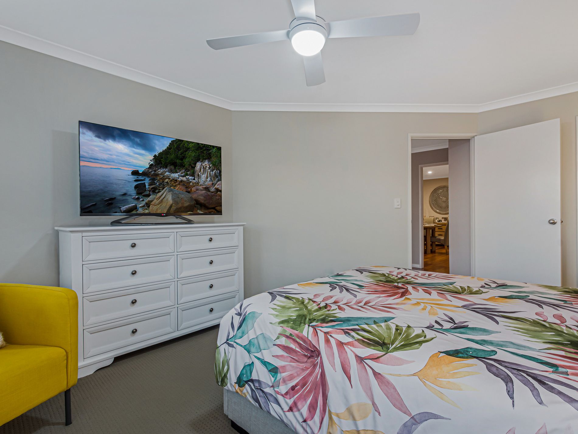 184 Lagoon Drive, Yanchep