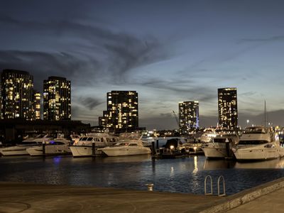 1409 / 2 Newquay Promenade, Docklands