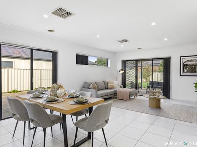 8 Magpie Street, Brookfield