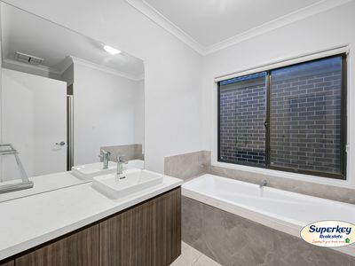 26 Irvine Avenue, Strathtulloh