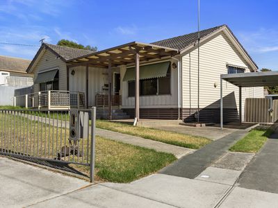 3 Sinclair Cres, Seymour