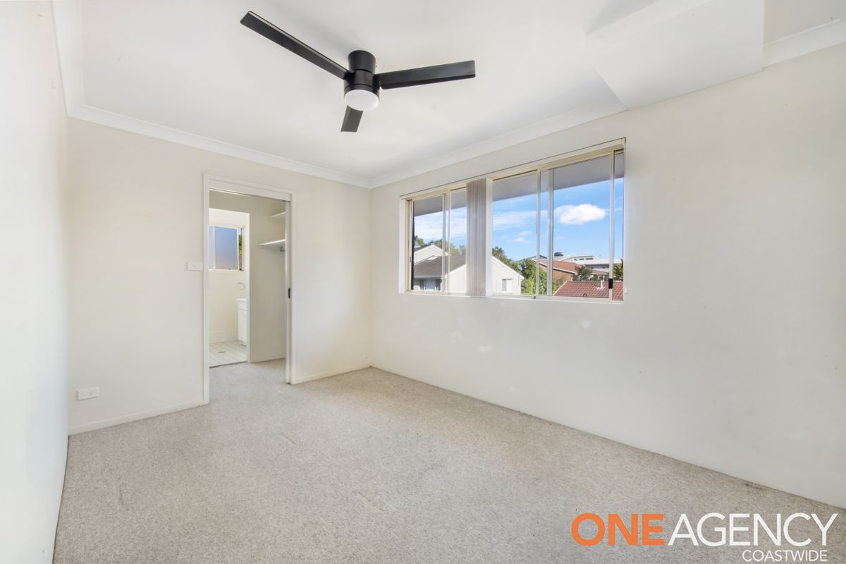 6 / 10 Jennie Cox Close, Erina