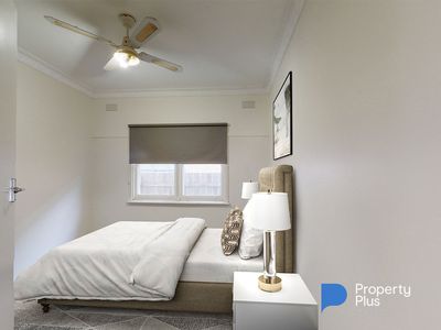 34 Clarence Avenue, Kennington