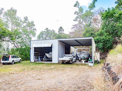 72 Rainforest Close, Sugarloaf