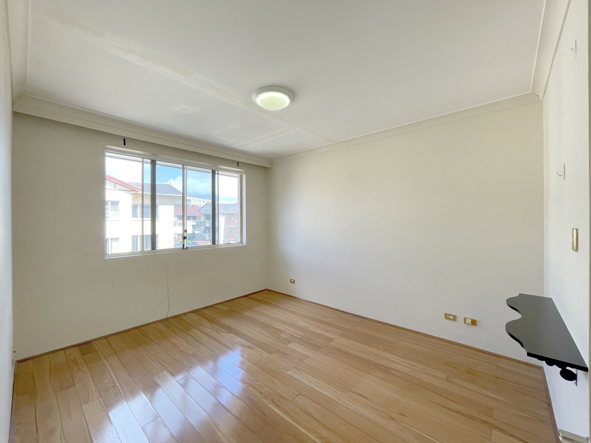 570 / 83-93 Dalmeny Avenue, Rosebery