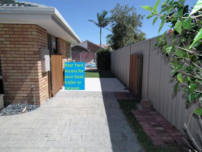 10 Kingston Drive, Banora Point