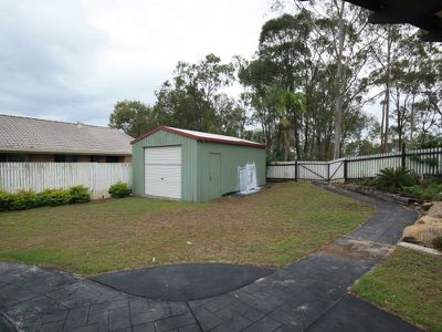 10 Bangalow Close, Clinton