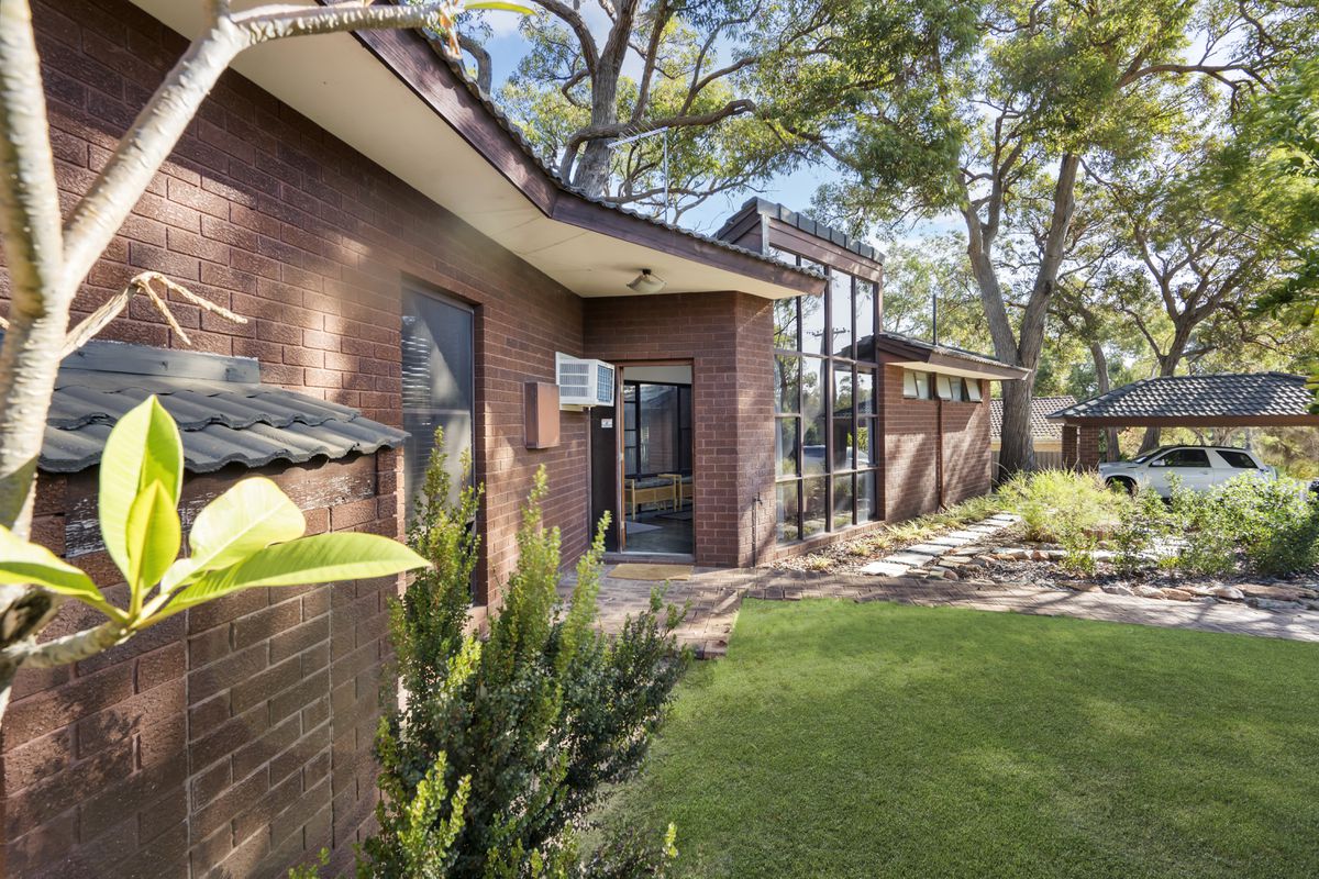 6 Reserve Close, Greenwood