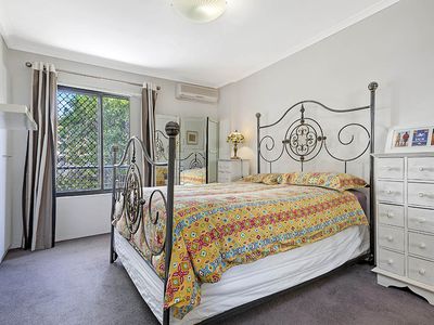 6 Crescent Street  , Redfern