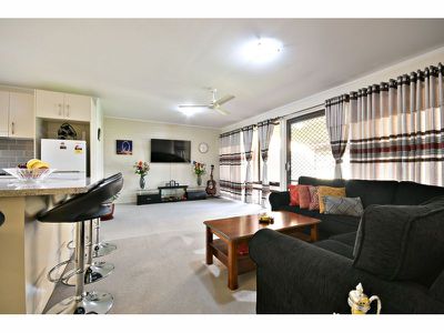 4 / 10 Sturt Circle, Dubbo