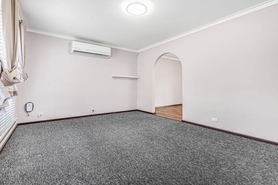 12b Seabrooke Avenue, Rockingham