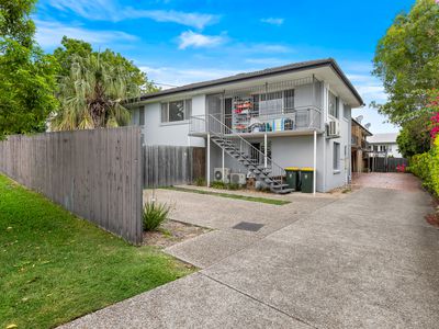 2/14 Biran Street, Coorparoo