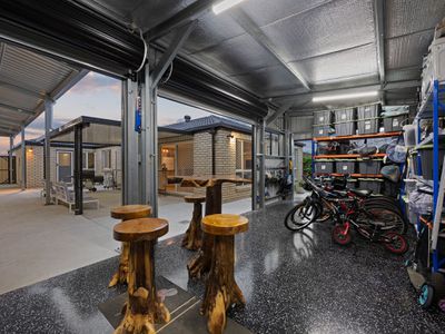 6 Sky Court, Springfield