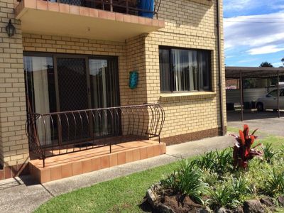 2 / 7 Windle Street, Lake Illawarra