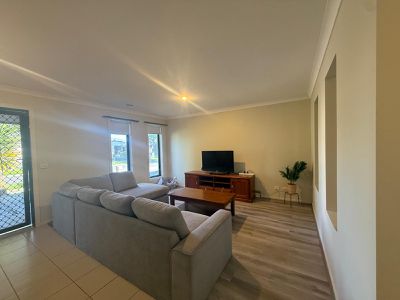 4 Holmewood Avenue, Deer Park