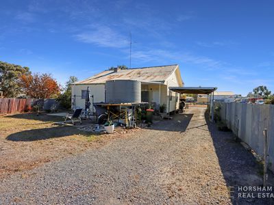 16 Alfred Street, Donald