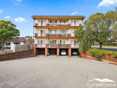 4 / 2 Todd Avenue, Como