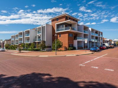 3 / 42 McLarty Ave, Joondalup