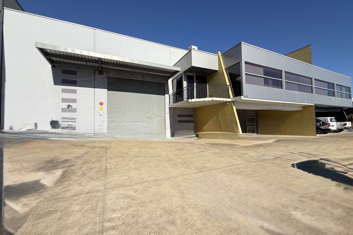 1 / 42 Dunn Road, Smeaton Grange