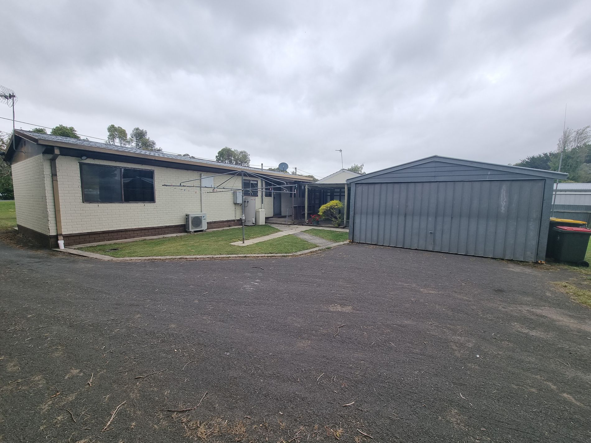 15 Mount Burr Road, Millicent