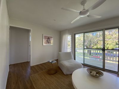6 Royal Avenue, South Golden Beach