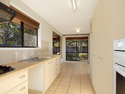 5 Gavia Court, Rochedale South