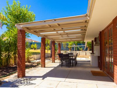 4 Haynes Court, Kardinya