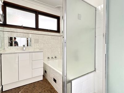 36 Grasmere Avenue, Northmead