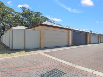 16 Splendour Rd, Baldivis