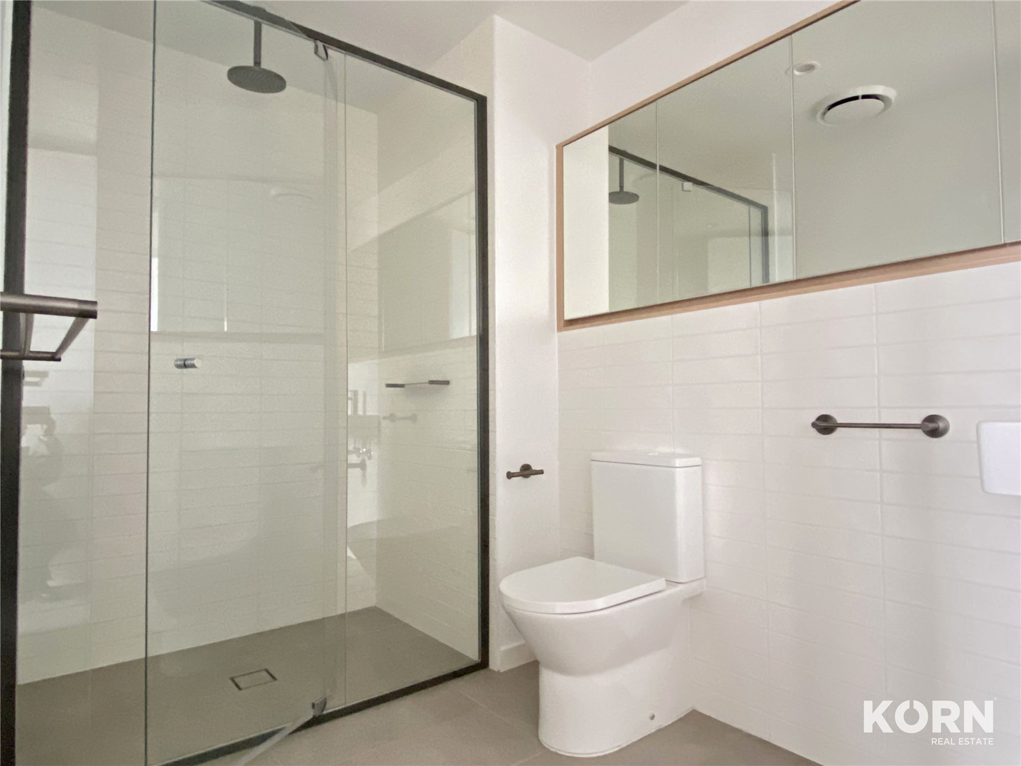 903 / 17 Penny Place, Adelaide