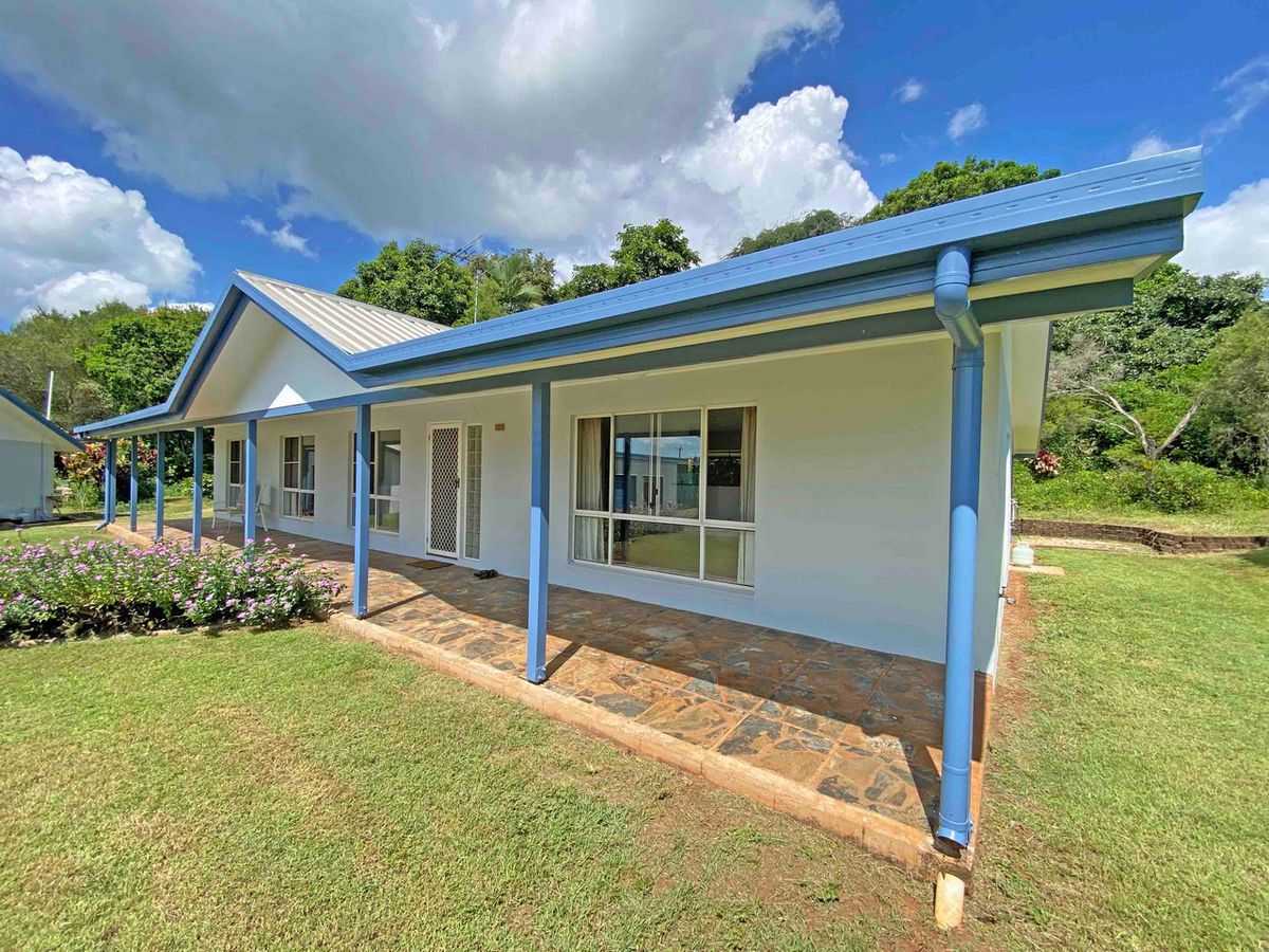 22 Panoramic Drive, Atherton