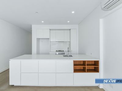 306 / 50 Peninsula Drive, Breakfast Point