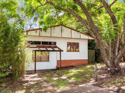 269 Kitchener Road, Stafford Heights