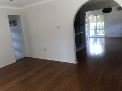 29 Hillview Parade, Lurnea
