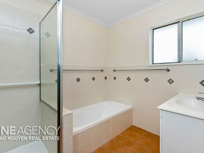 30 Colwel St, Oxley