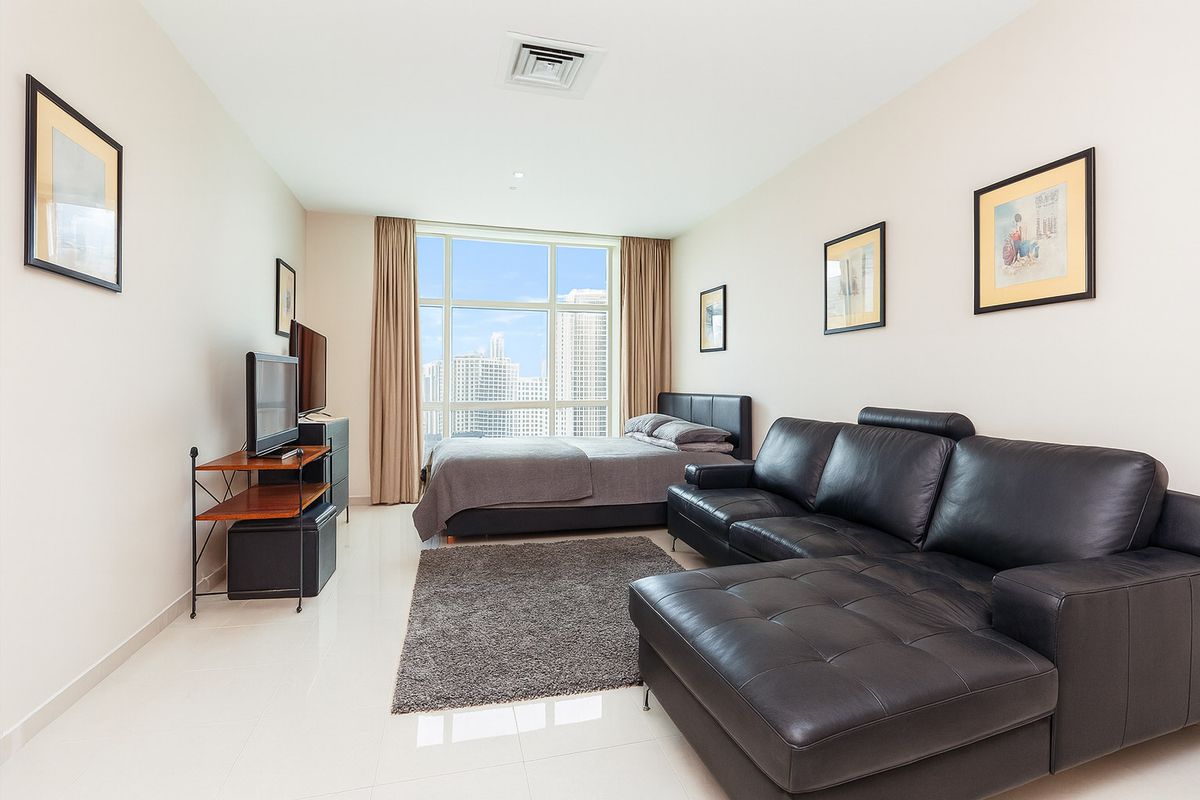 1202 / 1 William St, Melbourne
