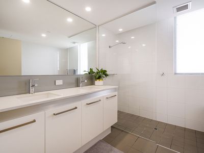 1103 / 19 The Circus, Burswood