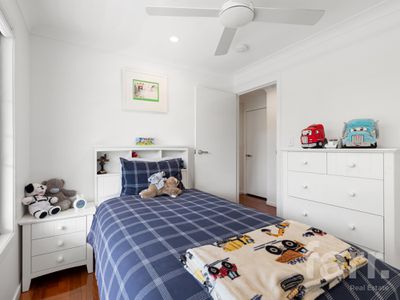 48 Luscombe Crescent, Wolffdene