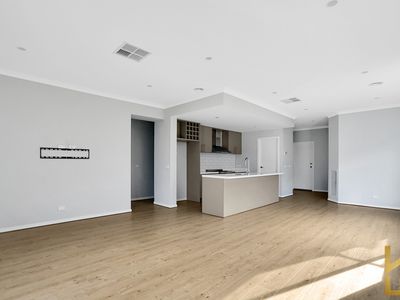 17 Rondo Drive, Manor Lakes