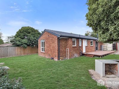 12 Marson Crescent, Hallam