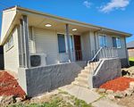 12 Adaminaby Street, Heckenberg