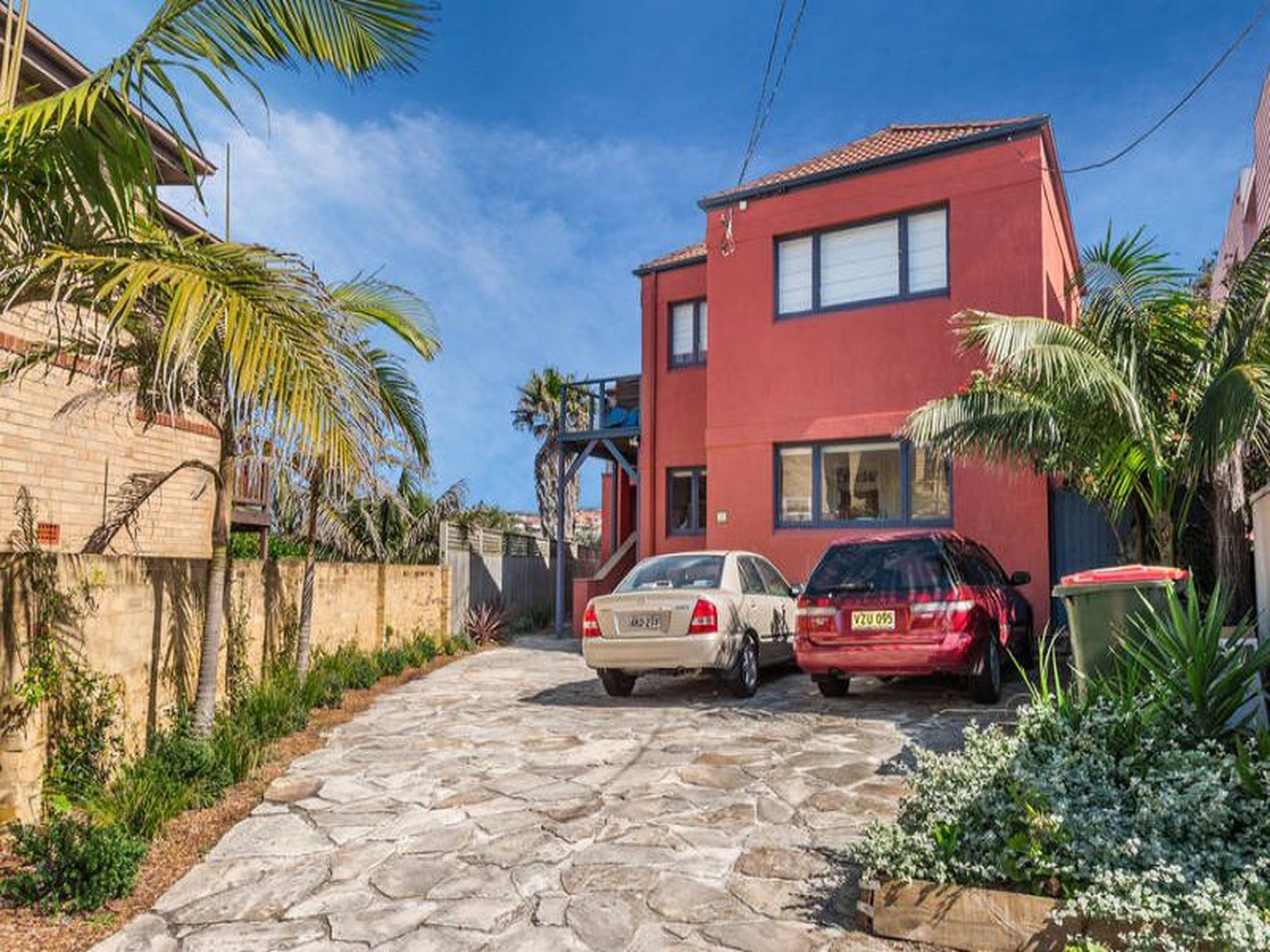 2 / 17 Alexander Street, Tamarama