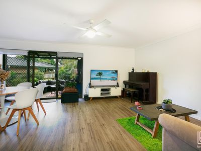 3 / 5 Karla Avenue, Terrigal
