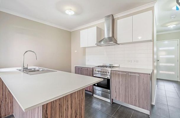 28 Powell Street, Craigieburn