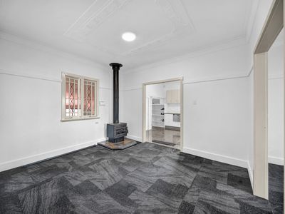108 Ruthven Street, Harlaxton