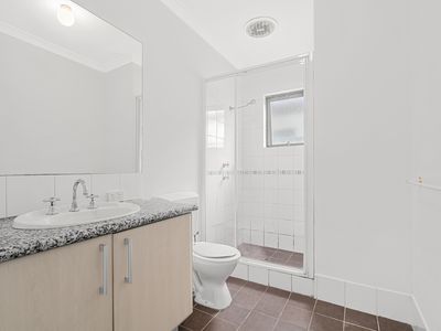 4 / 8 Toledo Close, Cannington