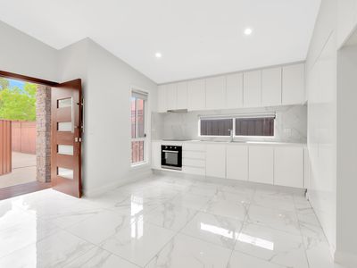32 & 32A Waratah Avenue, Casula