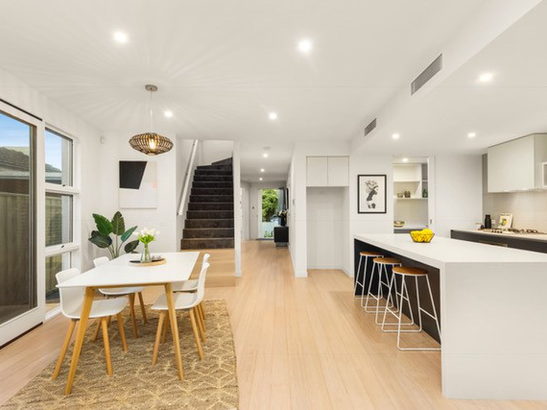 15A Tobruk Crescent, Williamstown
